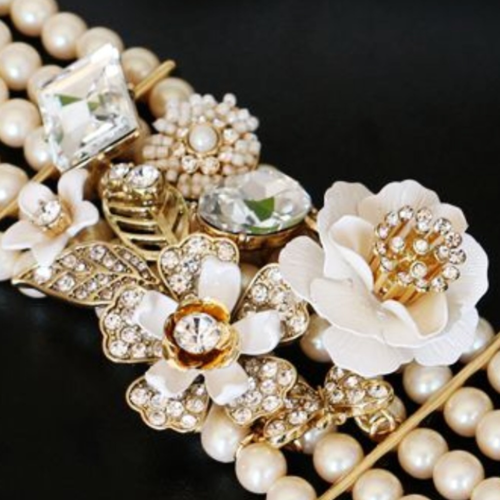 NEW Miriam Haskell Flower Faux Pearl Bracelet - Picture 2 of 6